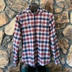 Fjallraven Slim Fit Mens Plaid Flannel Button Long Sleeve Blue & Red Shirt Sz M